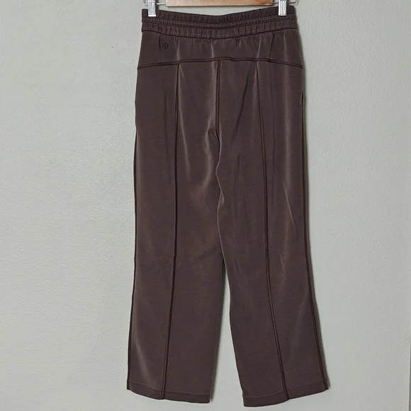 Lululemon Softstreme High-Rise Straight-Leg Cropped Pant - Picture 5 of 10